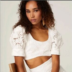 Thurley Flower Child Embroidered Eyelet Puff Sleeve Crop Top in White Size 0